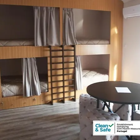 Hostel D. Irene *